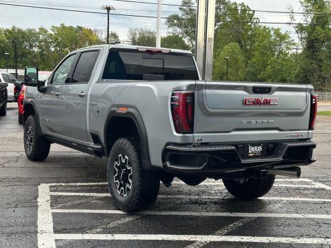 New Sterling Metallic 2026 GMC Sierra 2500HD AT4X 4WD - photo 8 - Stock #261063