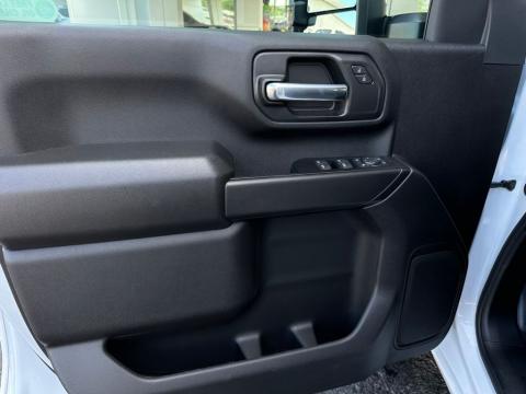 New Summit White 2026 GMC Sierra 2500HD Pro 4WD - photo 10 - Stock #260905