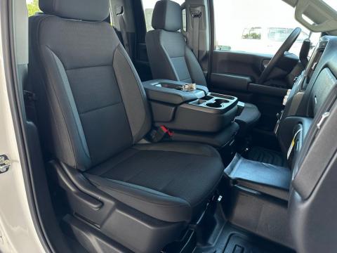 New Summit White 2026 GMC Sierra 2500HD Pro 4WD - photo 15 - Stock #260905