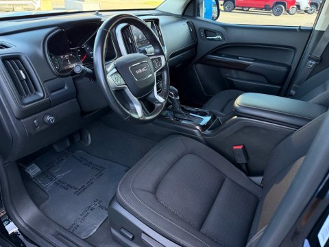 Certified Pre-Owned Onyx Black 2022 GMC Canyon Elevation RWD - photo 11 - Stock #261334A