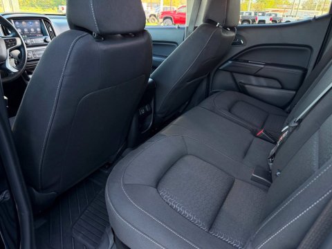 Certified Pre-Owned Onyx Black 2022 GMC Canyon Elevation RWD - photo 17 - Stock #261334A