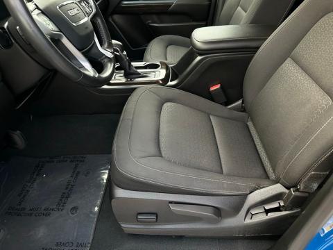 Pre-Owned Dynamic Blue Metallic 2022 GMC Canyon Elevation RWD - photo 12 - Stock #B5590