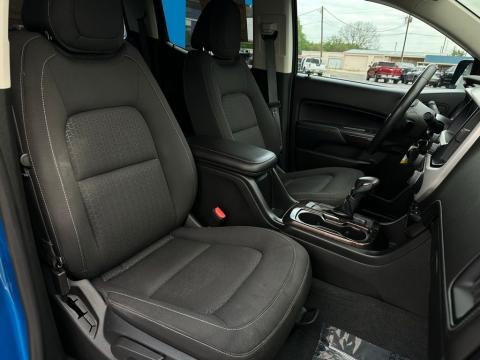 Pre-Owned Dynamic Blue Metallic 2022 GMC Canyon Elevation RWD - photo 17 - Stock #B5590