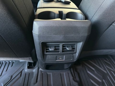 New Summit White 2026 GMC Canyon Elevation RWD - photo 21 - Stock #261163