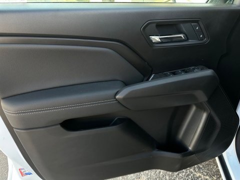 New Summit White 2026 GMC Canyon Elevation RWD - photo 10 - Stock #260533