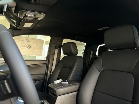 New Summit White 2026 GMC Canyon Elevation RWD - photo 13 - Stock #260533