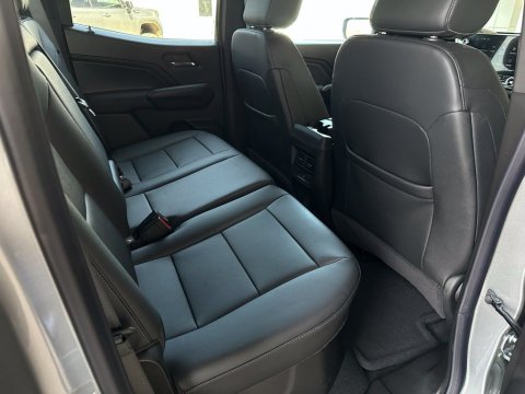 New Sterling Metallic 2026 GMC Canyon Elevation RWD - photo 18 - Stock #260710