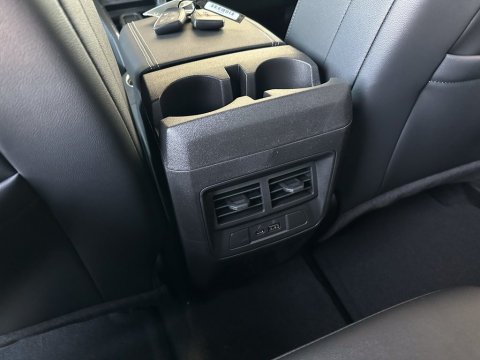 New Sterling Metallic 2026 GMC Canyon Elevation RWD - photo 22 - Stock #260710