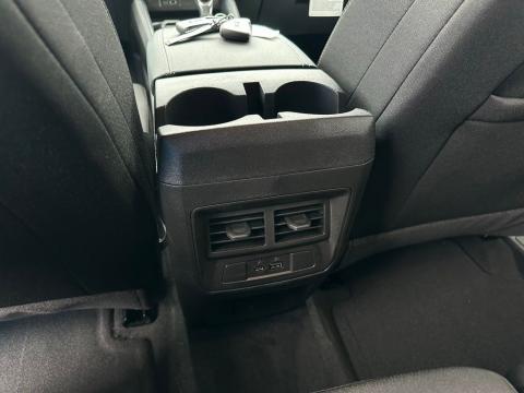 New Summit White 2026 GMC Canyon Elevation RWD - photo 21 - Stock #260913