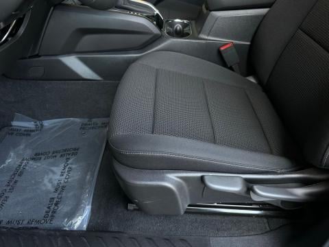 New Onyx Black 2026 GMC Canyon Elevation RWD - photo 11 - Stock #260893