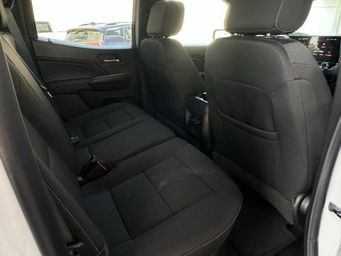 New Summit White 2026 GMC Canyon Elevation RWD - photo 18 - Stock #260674