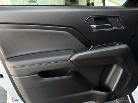 New Summit White 2026 GMC Canyon Elevation RWD - photo 11 - Stock #260674