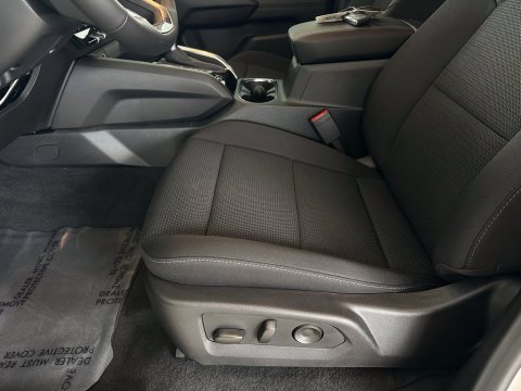 New Coastal Dune 2026 GMC Canyon Elevation RWD - photo 11 - Stock #260983