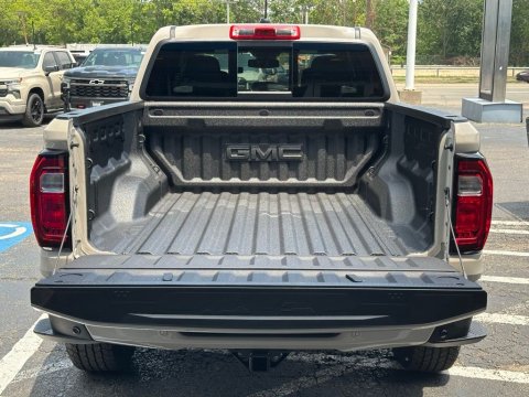 New Coastal Dune 2026 GMC Canyon Elevation RWD - photo 8 - Stock #260983