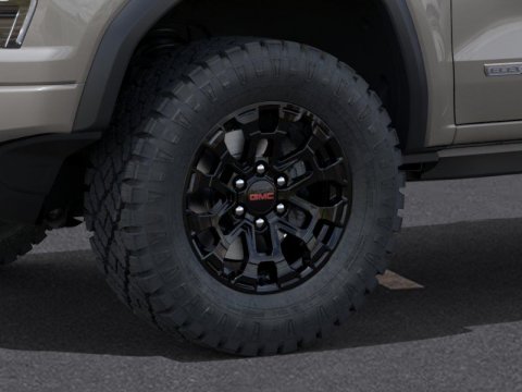 New Coastal Dune 2026 GMC Canyon Elevation RWD - photo 9 - Stock #261158
