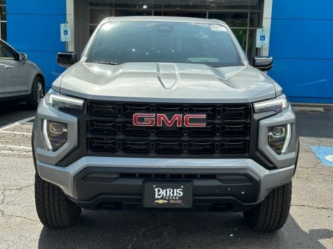 New Sterling Metallic 2026 GMC Canyon Elevation RWD - photo 2 - Stock #260848