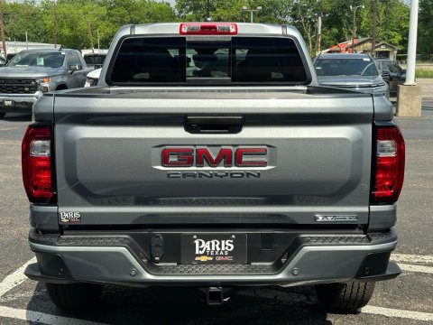 New Sterling Metallic 2026 GMC Canyon Elevation RWD - photo 5 - Stock #260848