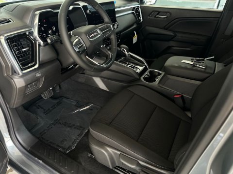 New Sterling Metallic 2026 GMC Canyon Elevation RWD - photo 9 - Stock #260848