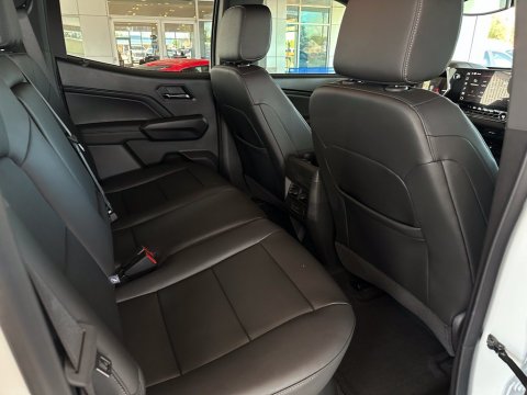 New Summit White 2026 GMC Canyon Elevation RWD - photo 17 - Stock #260111