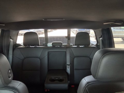 New Summit White 2026 GMC Canyon Elevation RWD - photo 25 - Stock #260111
