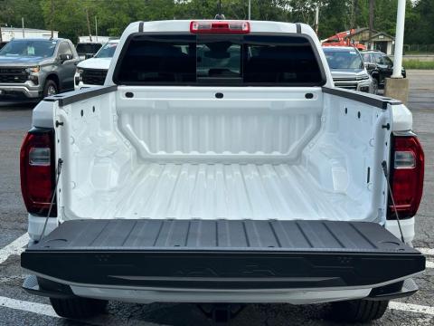New Summit White 2026 GMC Canyon Elevation RWD - photo 6 - Stock #260856