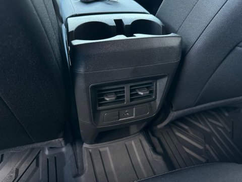 New Coastal Dune 2026 GMC Canyon Elevation RWD - photo 21 - Stock #261020