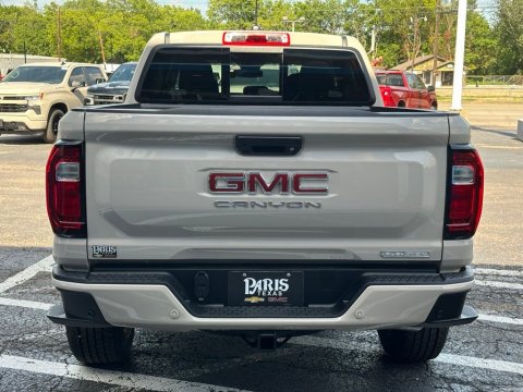 New Coastal Dune 2026 GMC Canyon Elevation RWD - photo 5 - Stock #261020