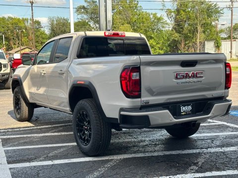 New Coastal Dune 2026 GMC Canyon Elevation RWD - photo 8 - Stock #261020