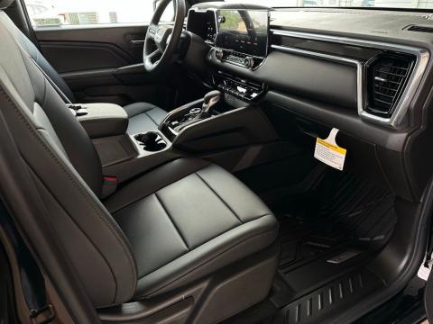 New Onyx Black 2026 GMC Canyon Elevation 4WD - photo 15 - Stock #260948
