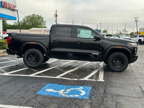New Onyx Black 2026 GMC Canyon Elevation 4WD - photo 4 - Stock #260948