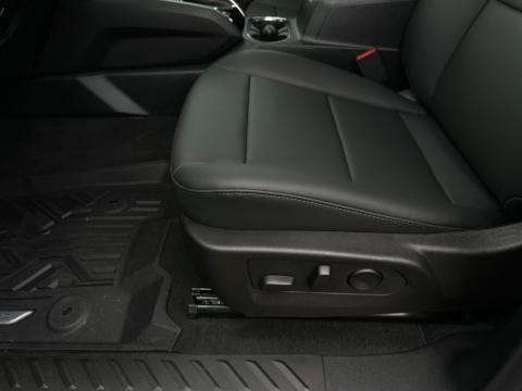 New Onyx Black 2026 GMC Canyon Elevation 4WD - photo 11 - Stock #260950