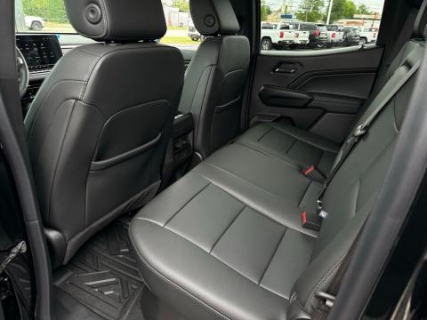 New Onyx Black 2026 GMC Canyon Elevation 4WD - photo 14 - Stock #260950