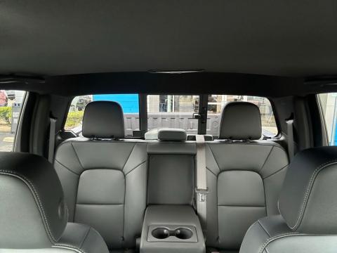 New Onyx Black 2026 GMC Canyon Elevation 4WD - photo 25 - Stock #260950