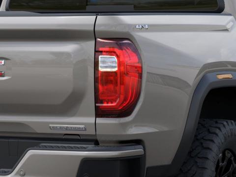 New Coastal Dune 2026 GMC Canyon Elevation 4WD - photo 11 - Stock #260927