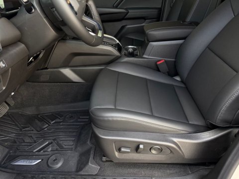 New Coastal Dune 2026 GMC Canyon Elevation 4WD - photo 11 - Stock #260927