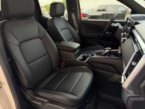 New Coastal Dune 2026 GMC Canyon Elevation 4WD - photo 16 - Stock #260927