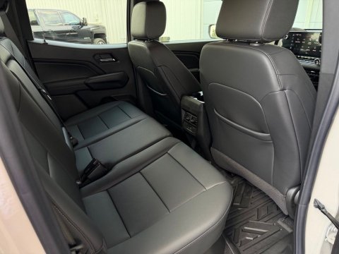 New Coastal Dune 2026 GMC Canyon Elevation 4WD - photo 17 - Stock #260927