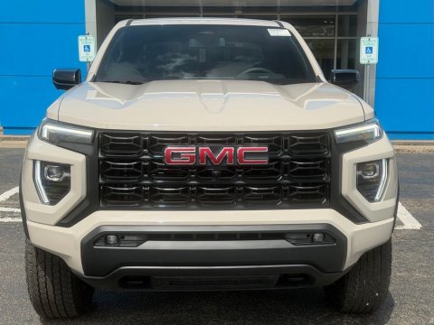 New Coastal Dune 2026 GMC Canyon Elevation 4WD - photo 2 - Stock #260927