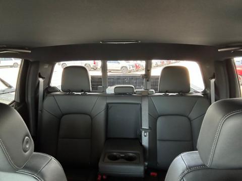 New Summit White 2026 GMC Canyon Elevation 4WD - photo 25 - Stock #260742