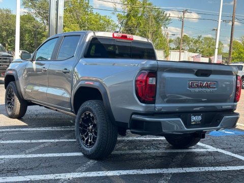 New Sterling Metallic 2026 GMC Canyon Elevation 4WD - photo 8 - Stock #261038
