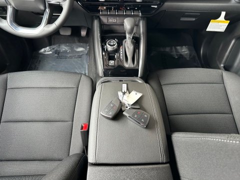 New Volcanic Red Tintcoat 2026 GMC Canyon Elevation 4WD - photo 20 - Stock #261043