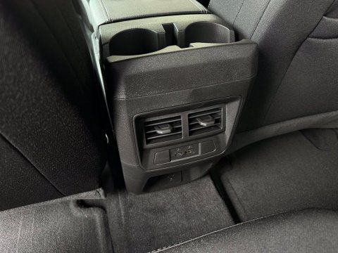 New Volcanic Red Tintcoat 2026 GMC Canyon Elevation 4WD - photo 22 - Stock #261043