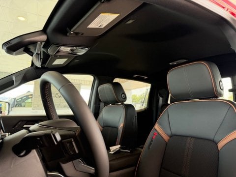 New Volcanic Red Tintcoat 2026 GMC Canyon AT4 4WD - photo 13 - Stock #261288