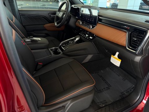 New Volcanic Red Tintcoat 2026 GMC Canyon AT4 4WD - photo 15 - Stock #261288