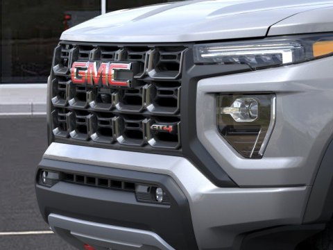 New Sterling Metallic 2026 GMC Canyon AT4 4WD - photo 13 - Stock #261311