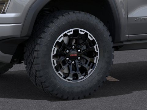 New Sterling Metallic 2026 GMC Canyon AT4 4WD - photo 9 - Stock #261311
