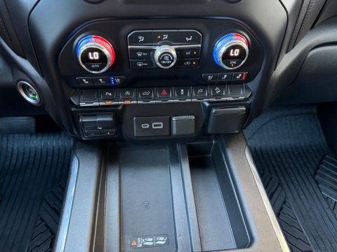 Pre-Owned Onyx Black 2020 GMC Sierra 1500 AT4 4WD - photo 25 - Stock #261073A
