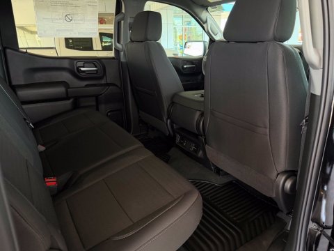 New Onyx Black 2026 GMC Sierra 1500 Pro RWD - photo 18 - Stock #261364