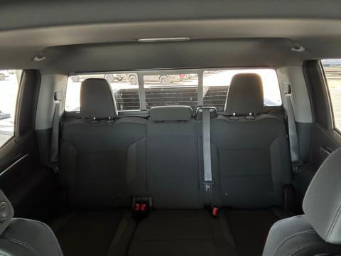 New Onyx Black 2026 GMC Sierra 1500 SLE RWD - photo 24 - Stock #260656