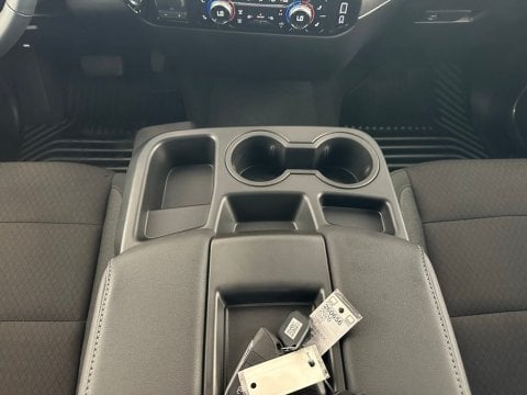 New Onyx Black 2026 GMC Sierra 1500 SLE RWD - photo 20 - Stock #260656